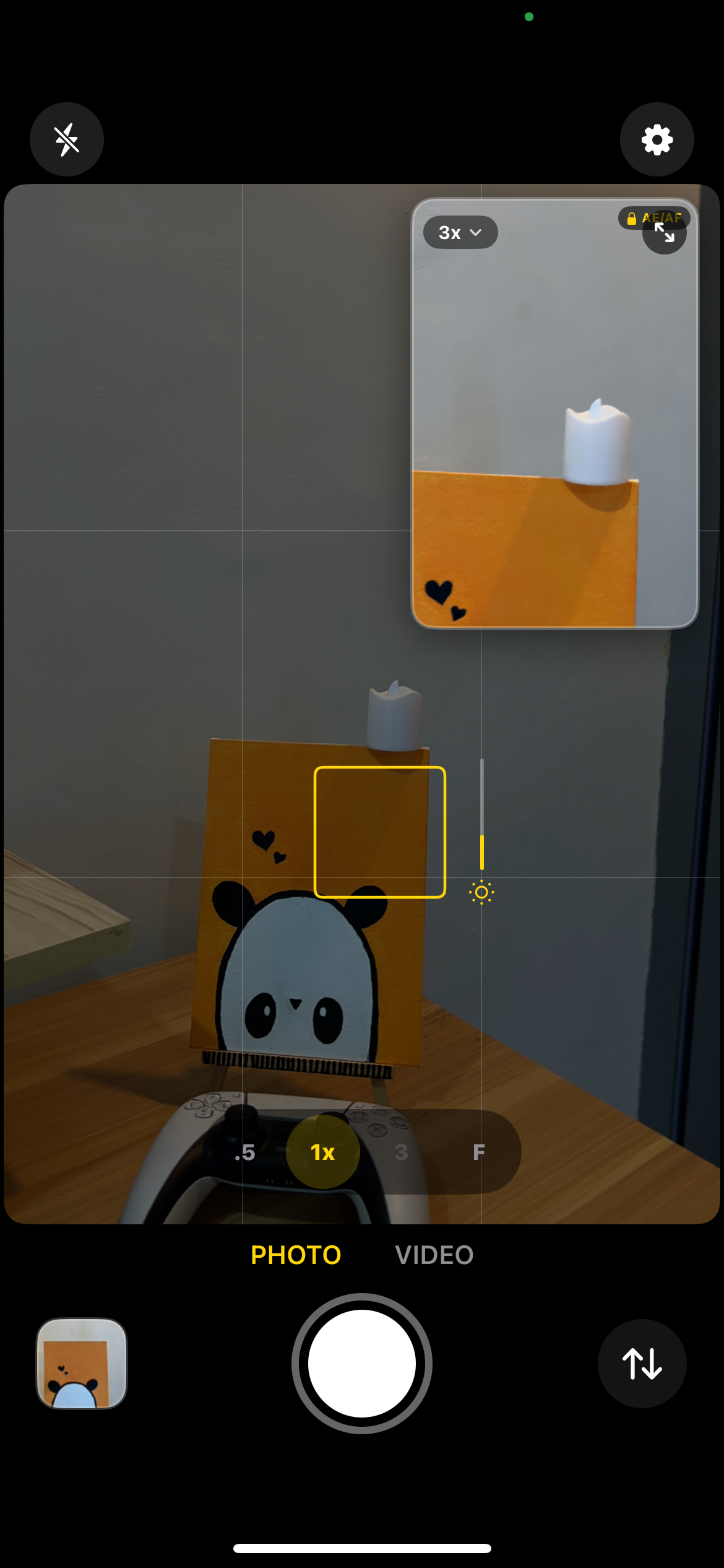 DoubleFrame showing independent focus and exposure on each lens